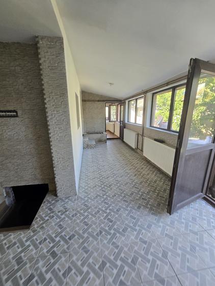 Casă cu 2 camere în Tărtășești