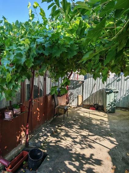 Apartament cu 3 camere nedecomandat în Gară