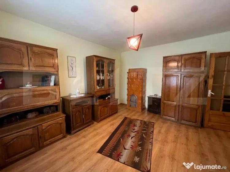 Casă cu 3 camere cu Teren 230 Mp în Dorobanți