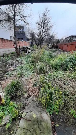 Casă cu Teren 673 Mp în Andrei Mureșanu
