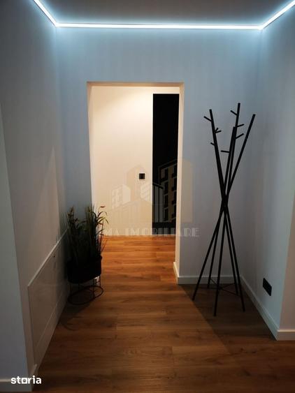 Apartament cu 3 camere decomandat în Centrul Istoric