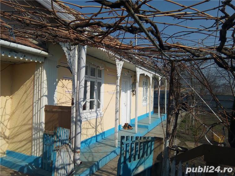 casa de vanzare berezeni - 1