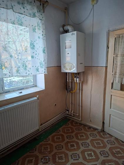 Casă cu 3 camere în Central