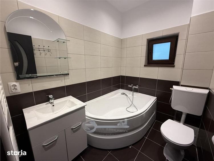 Apartament cu 3 camere decomandat în Lunca Cetățuii
