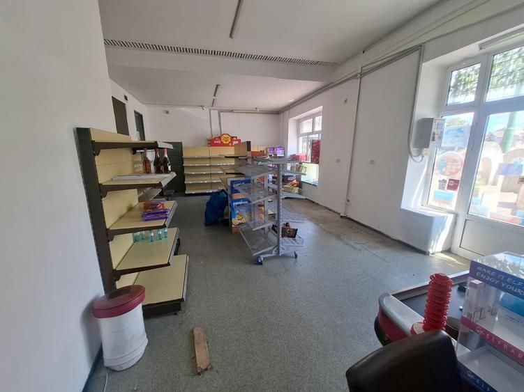 Spațiu comercial, de 70 mp, în Boul Roșu