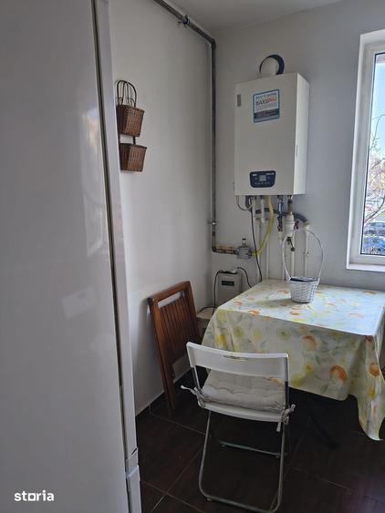 Apartament cu 2 camere semidecomandat în Tomis II