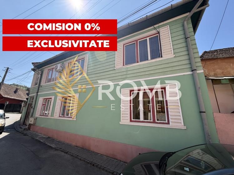 Casă individuală cu 6 camere cu Canalizare în Sighișoara