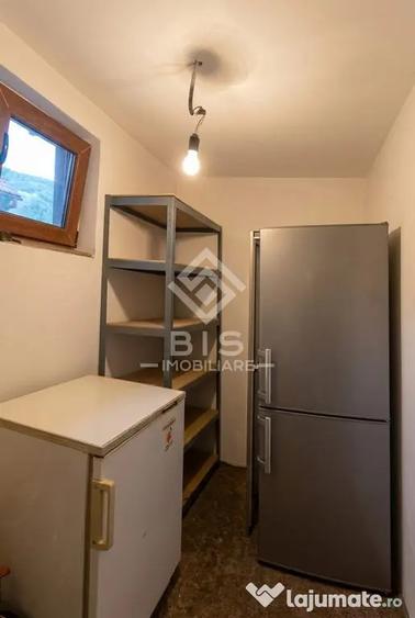 Casă cu 5 camere cu Teren 2194 Mp în Caila