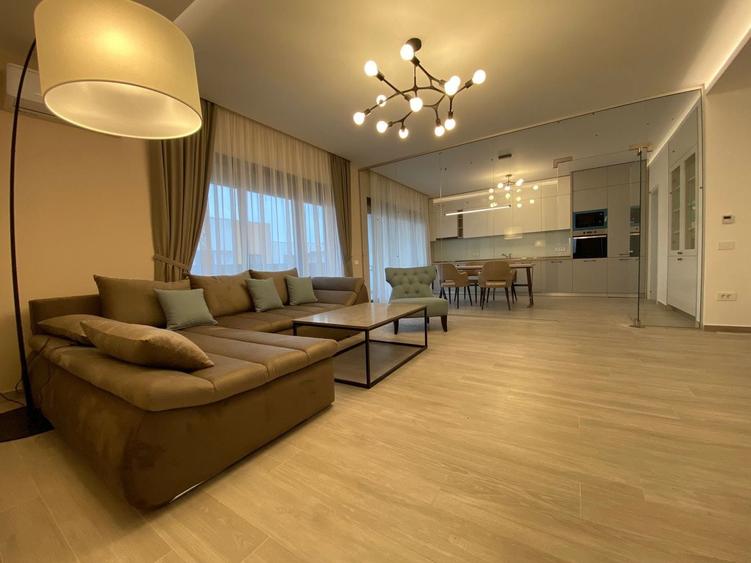 Apartament cu 3 camere decomandat în Nord