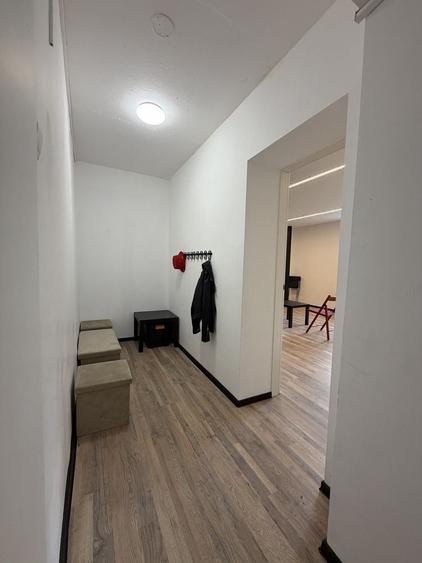 Spațiu comercial, de 70 mp, în Universitate
