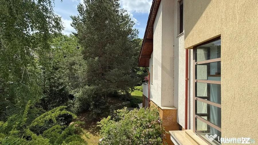 Casă cu 3 camere cu Teren 1710 Mp în Corbeanca
