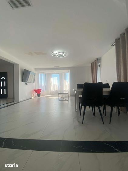 Casă cu 4 camere decomandat cu Teren 550 Mp în Lucian Blaga