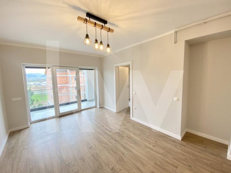 Apartament cu 2 camere decomandat în Exterior Vest