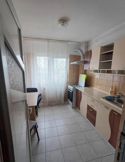 13 Septembrie, stradal, Prosper, Liceul Ion Barbu, 2 ac, tv, renovat - 9