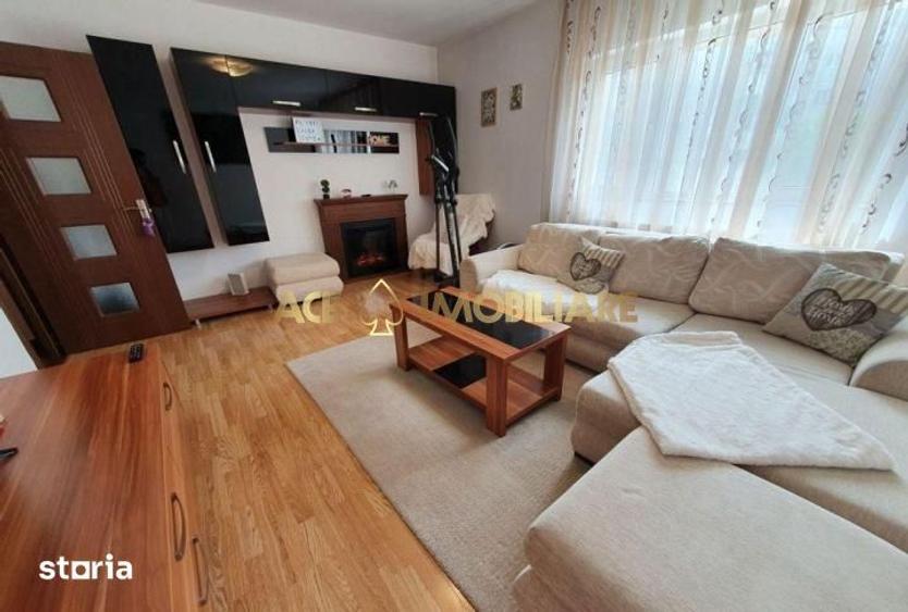 Apartament cu 3 camere, mobilat în Vitan