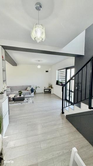 Casă cu 3 camere cu Teren 663 Mp în Budești