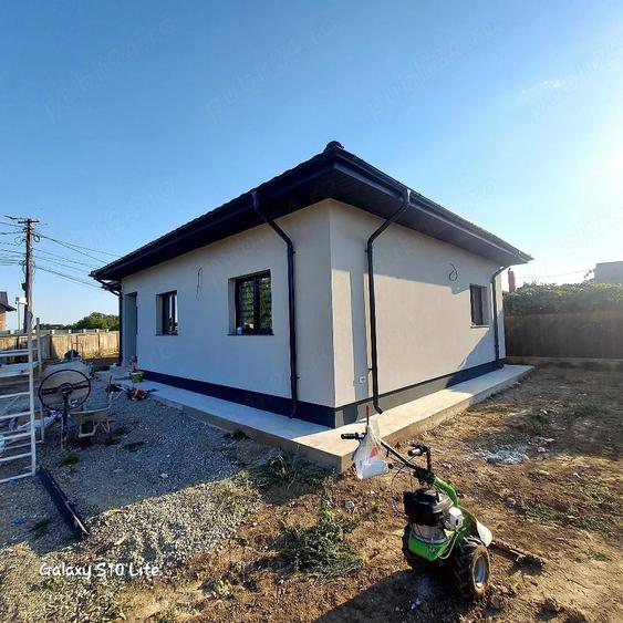 Casă cu Teren 590 Mp în Central
