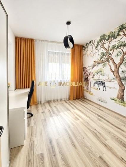 Apartament cu 3 camere decomandat, mobilat în Drumul Taberei