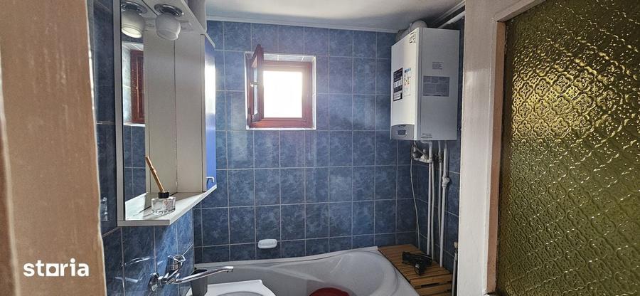 Apartament cu 4 camere decomandat în Ultracentral