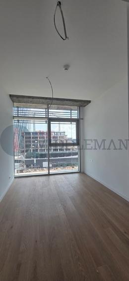 Apartament cu 3 camere decomandat în Floreasca