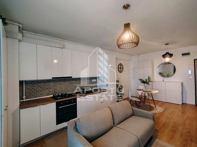 Apartament cu 2 camere semidecomandat în Torontalului