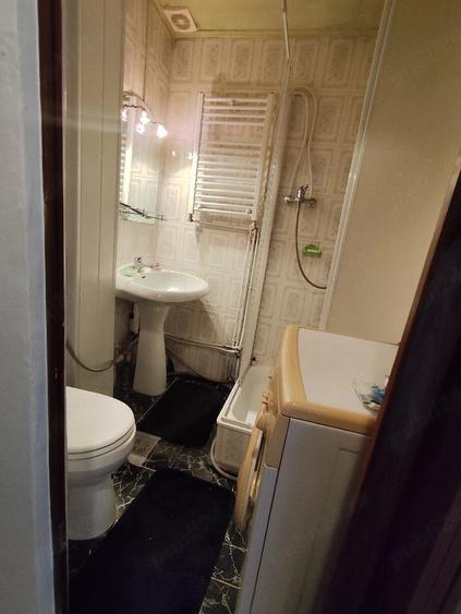 Apartament cu 2 camere nedecomandat în Central