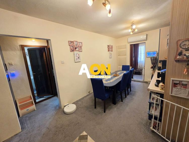 Apartament cu 2 camere decomandat, mobilat în Cetate