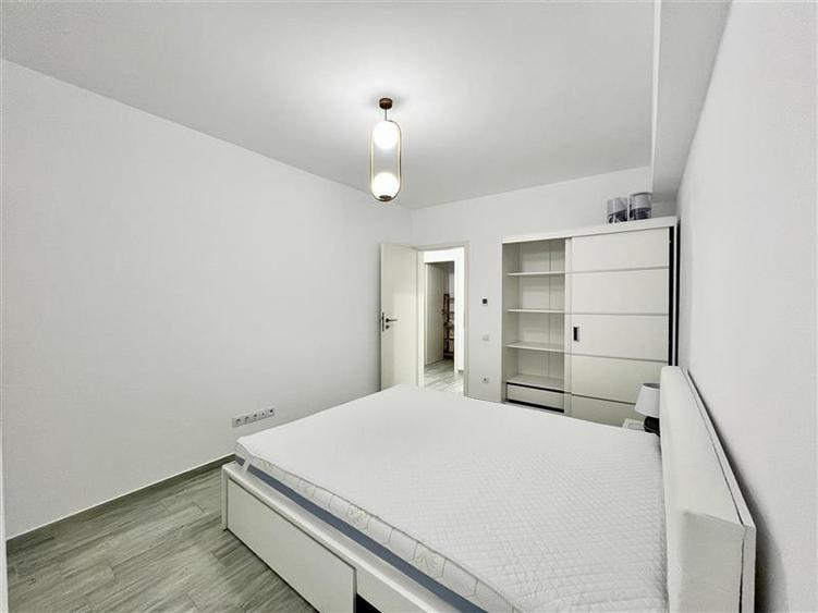 Apartament cu 3 camere nedecomandat în Turnișor