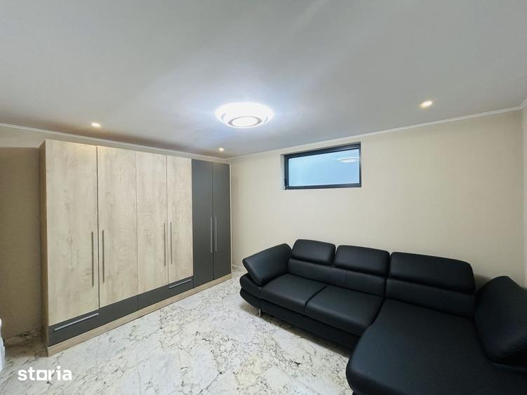 Casă cu 4 camere cu Teren 300 Mp în Lupeni