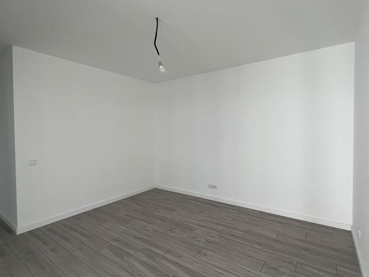 Apartament cu 2 camere decomandat în Baicului
