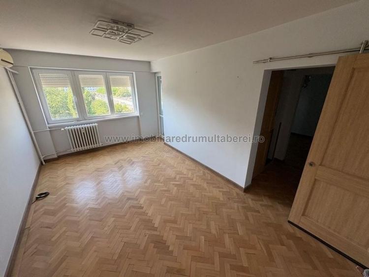 Apartament cu 2 camere semidecomandat în Drumul Taberei