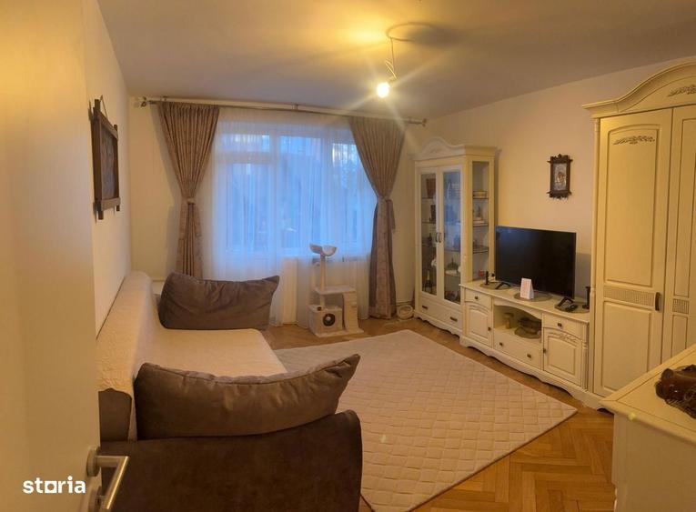 Apartament cu 2 camere decomandat, mobilat în Centrul Civic