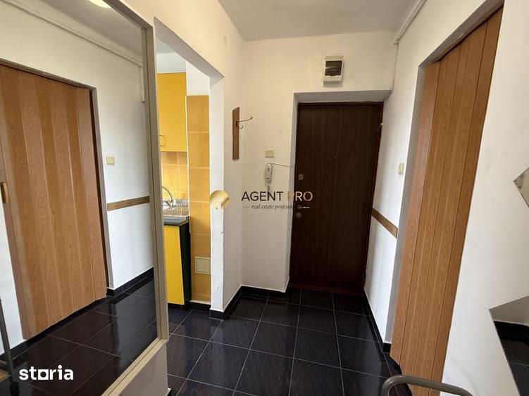 Apartament cu 2 camere în Centrul Civic