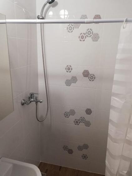 Apartament nou renovat, imediat langa UMF - 2