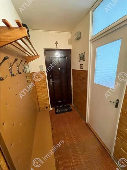 Apartament cu 3 camere decomandat în Vest