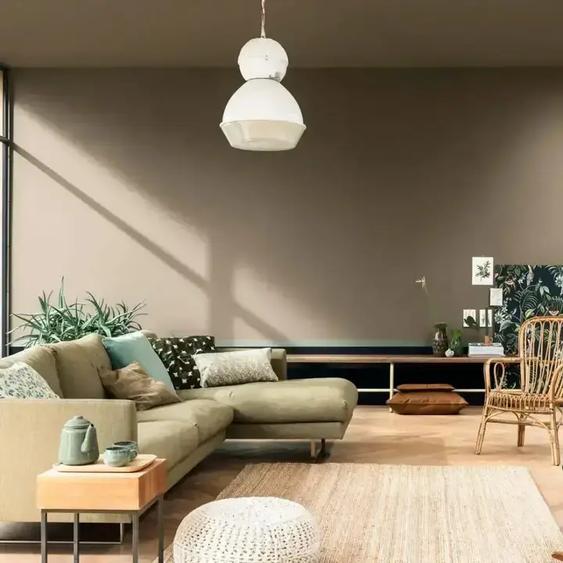 Apartament cu 4 camere decomandat în Titan
