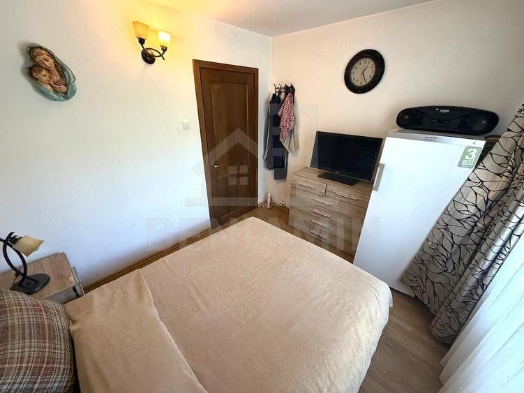 Apartament cu 3 camere semidecomandat în Rovine