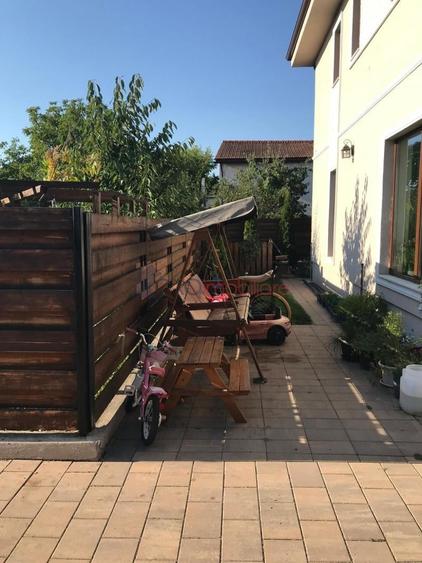 Casă cu 4 camere cu Teren 113 Mp în Someșeni