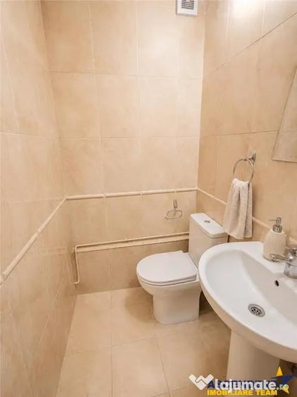 Apartament cu 3 camere decomandat în Centrul Civic