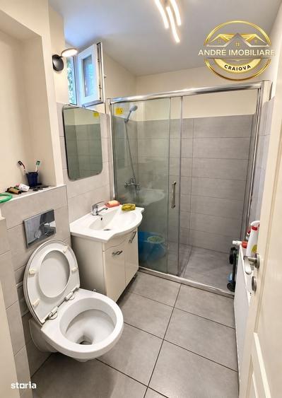 Apartament cu 2 camere semidecomandat în Calea București
