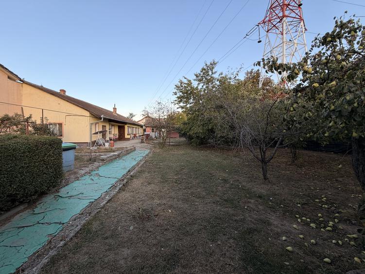 Casă individuală cu 3 camere cu Canalizare în Blașcovici