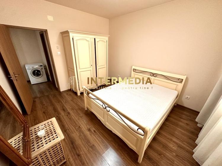 Apartament cu 2 camere decomandat, mobilat în Central
