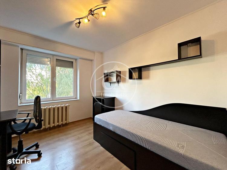 Apartament cu 3 camere decomandat în Decebal