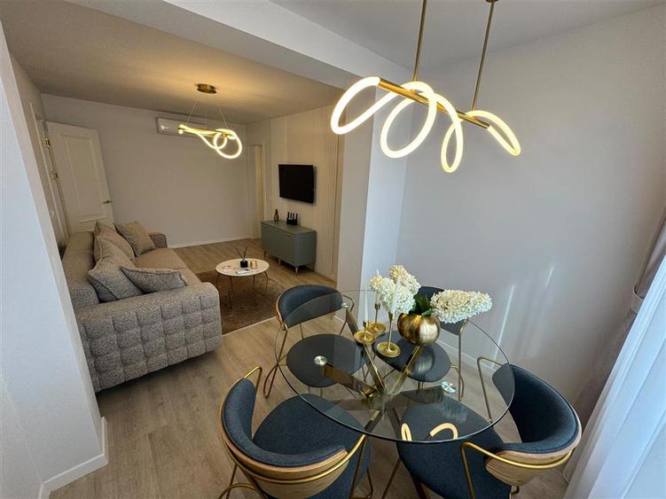 Apartament cu 2 camere decomandat, mobilat în Brăilei
