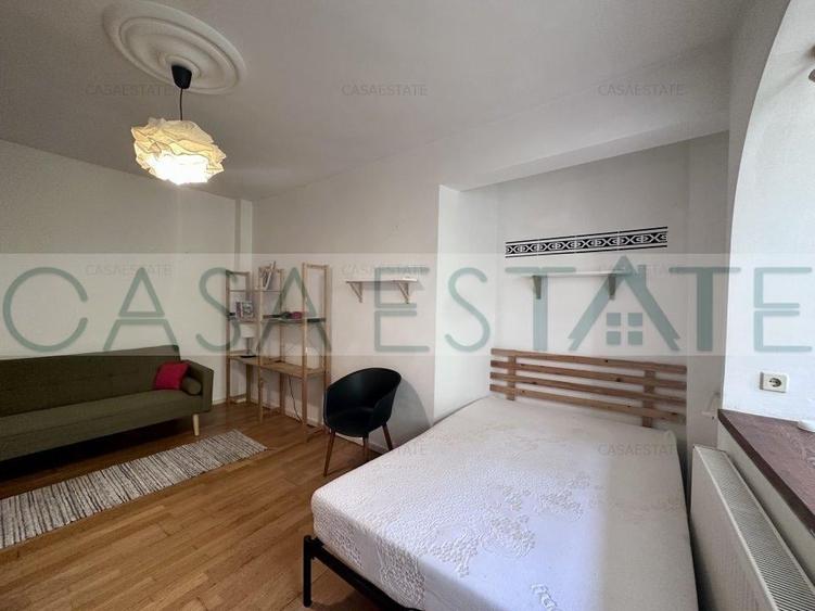 Garsonieră semidecomandată în P-ța Romană