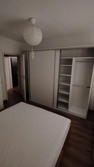 Apartament cu 2 camere semidecomandat, mobilat în Brâncoveanu