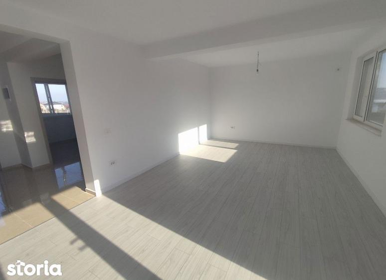 Casă cu 4 camere cu Teren 240 Mp în Valea Lupului