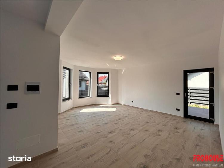 Casă cu 3 camere cu Teren 450 Mp în Letea Veche