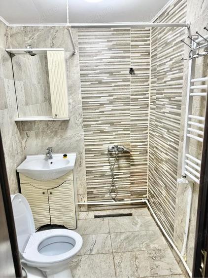 Vand apartament decomandat Alexandria, intre 1 Mai ?i ?coala 4 - 2