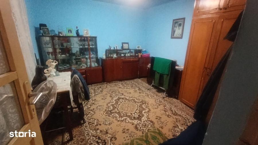 Casă cu 4 camere cu Teren 152 Mp în Brestei